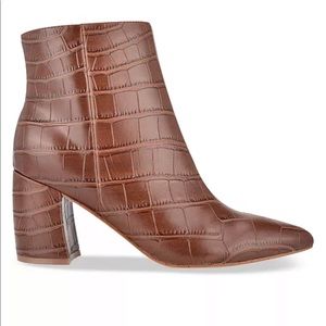 NWOT Marc Fisher Booties w/ block heel brown croc